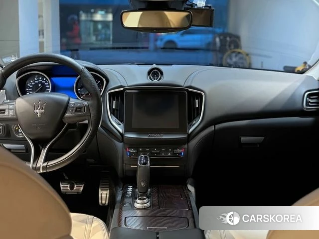 Maserati Ghibli id 5031127 из Кореи 12