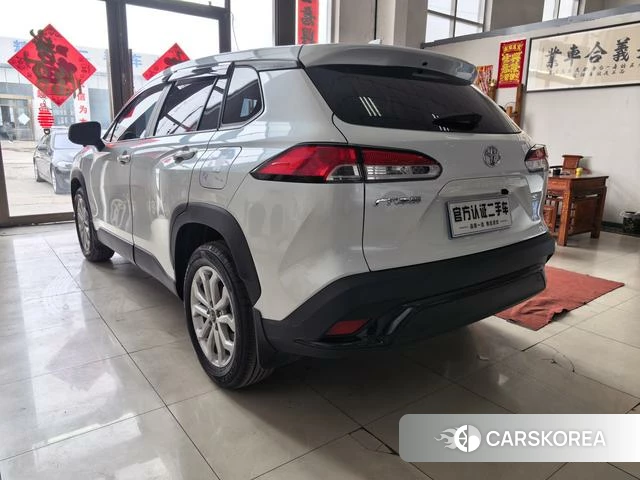 Toyota Frontlander 2023 Белый из Китая, фото 6