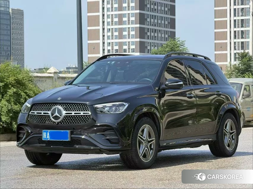 Mercedes-Benz GLE 2023 Черный из Китая, фото 6