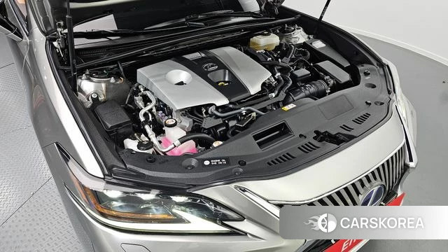 Lexus ES300h 7th generation id 5047484 из Кореи 16