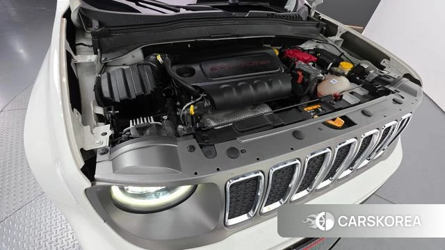 Jeep Renegade id 4943077 из Кореи 28
