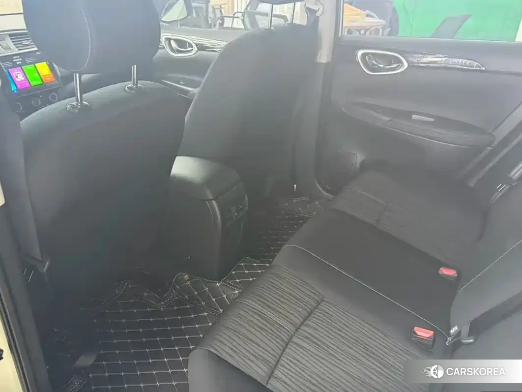Nissan Sylphy 2026 Белый из Китая, фото 6