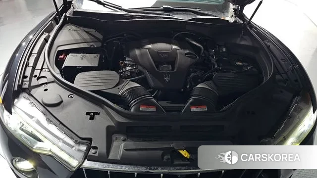Maserati Levante id 3592904 из Кореи 16