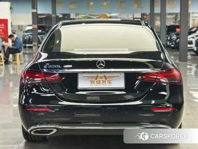 Mercedes-Benz E-Class 2022 Черный из Китая, фото 6