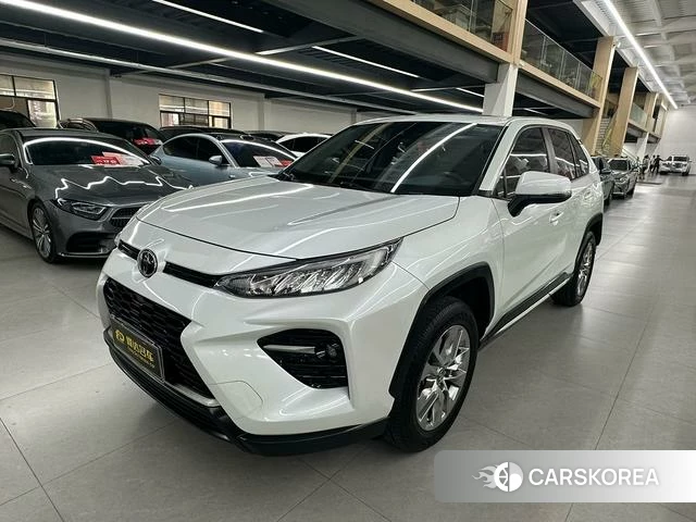 Toyota Wildlander 2022 Белый из Китая, фото 6