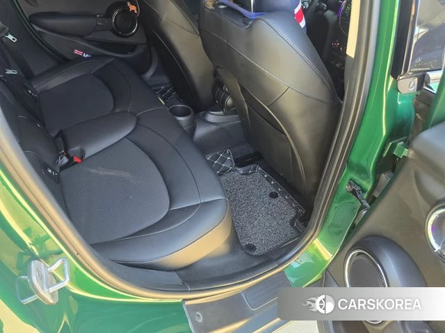 Mini Cooper id 4930031 из Кореи 11