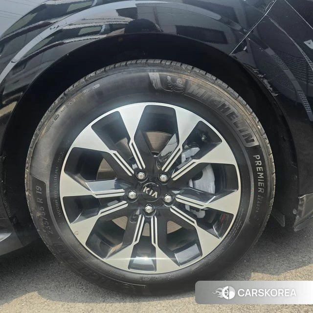 Kia Carnival 4th generation id 5023008 из Кореи 13