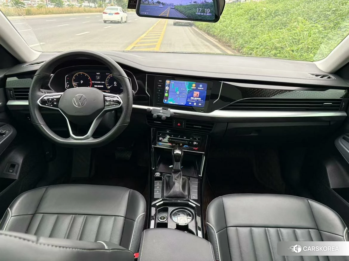 Volkswagen Passat 2022 Черный из Китая, фото 6