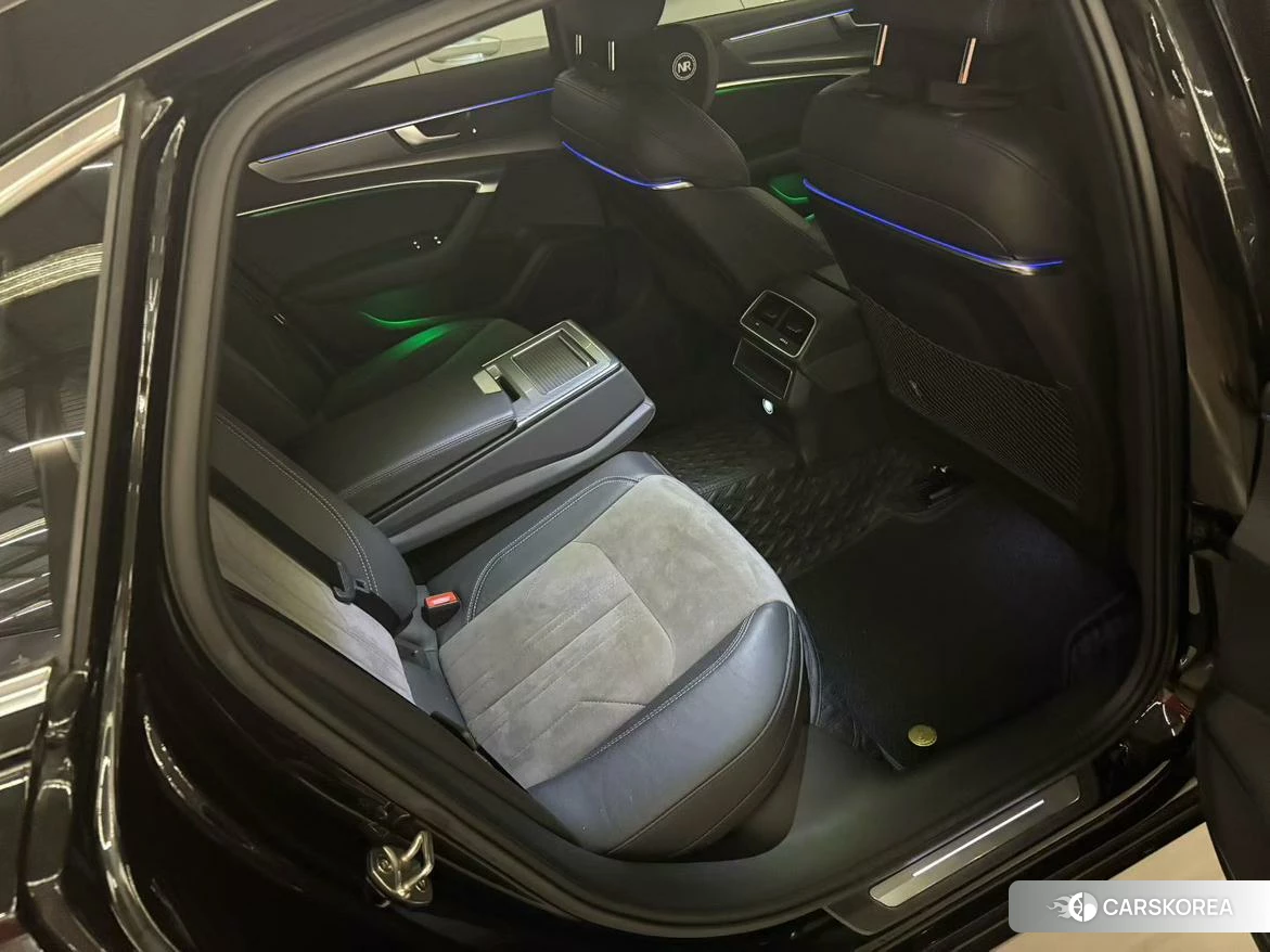 Audi A6L 2020 Черный из Китая, фото 6