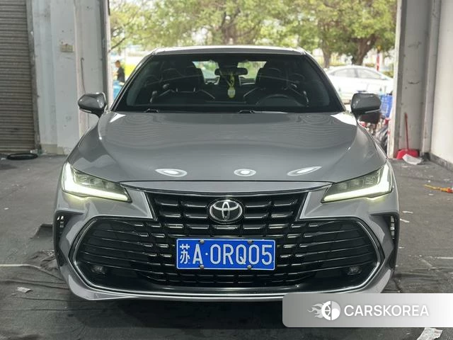 Toyota Avalon 2023 Серебристо-серый из Китая, фото 6