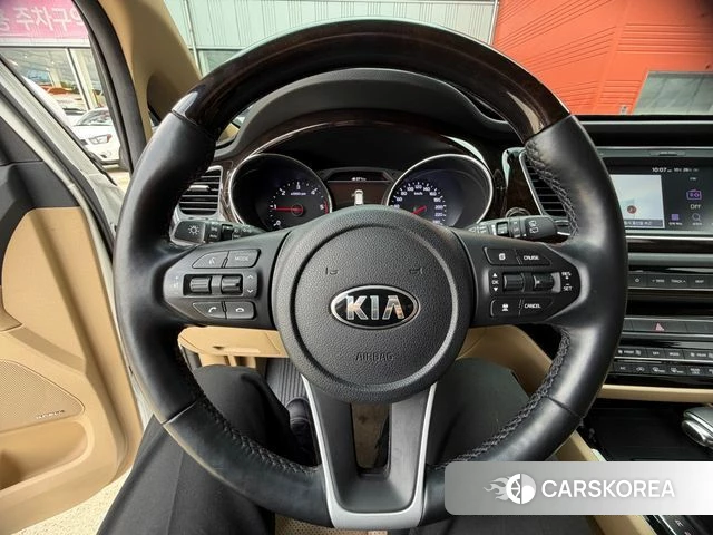 Kia The New Carnival id 5035885 из Кореи 16