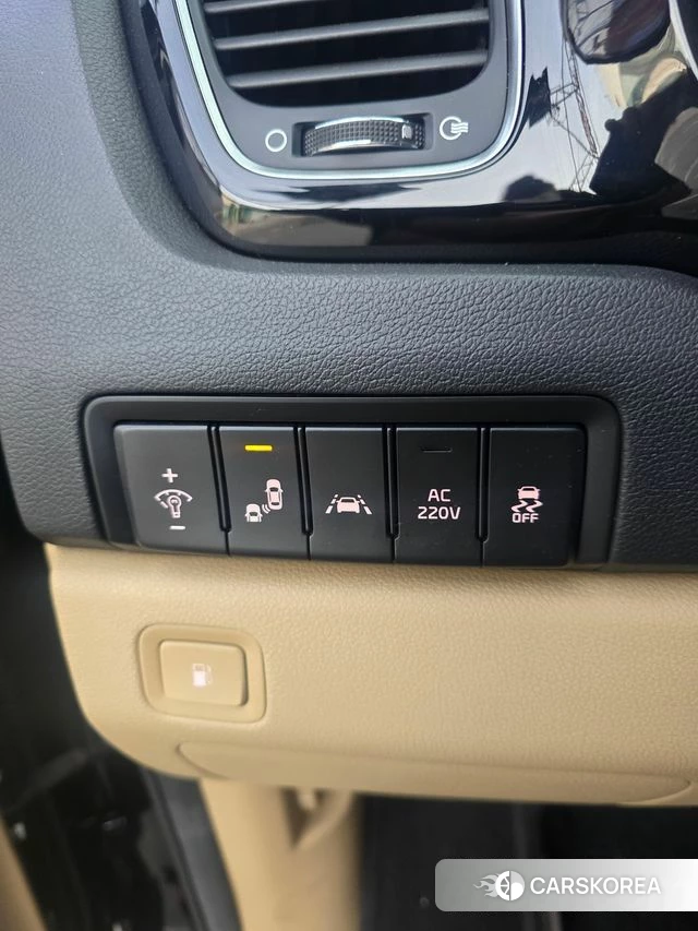 Kia The New Carnival id 5000808 из Кореи 16