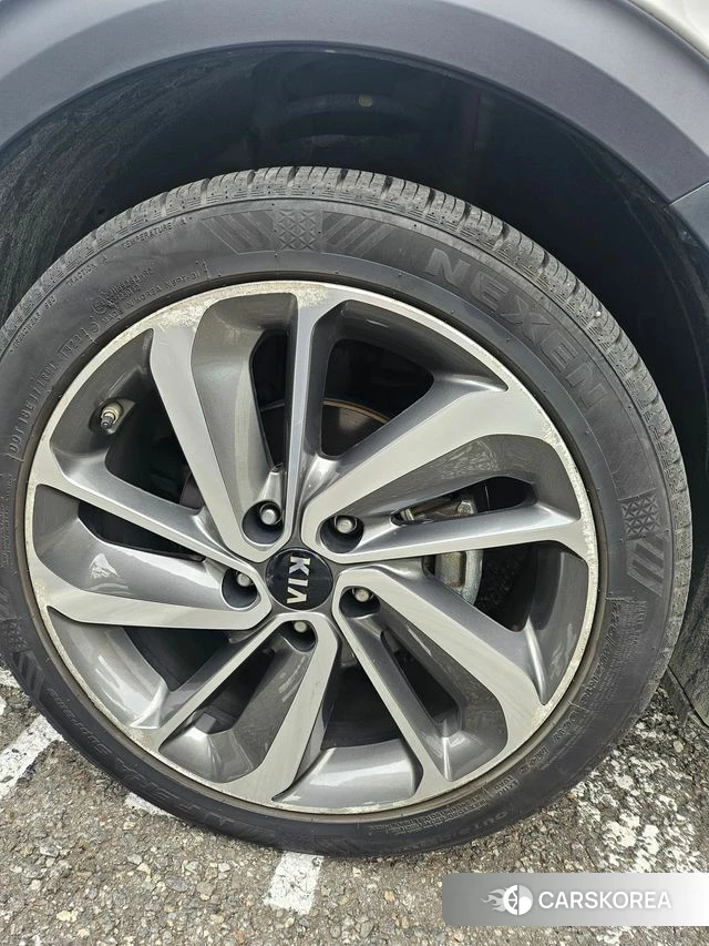 Kia Niro id 5048568 из Кореи 13