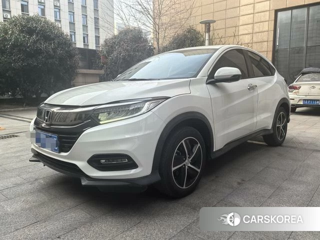 Honda Vezel 2021 Белый из Китая, фото 6