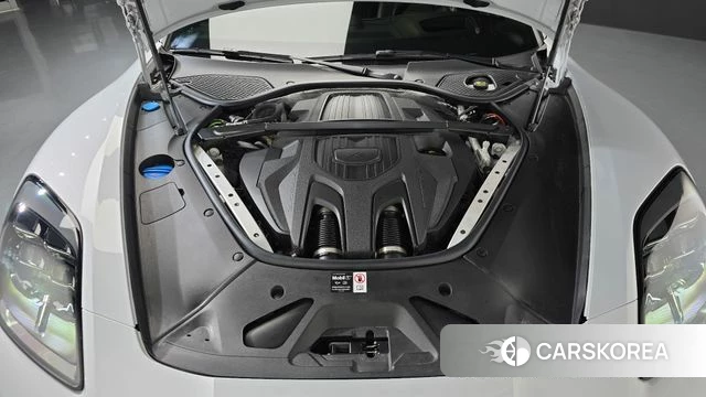 Porsche Panamera (976) id 4990470 из Кореи 32