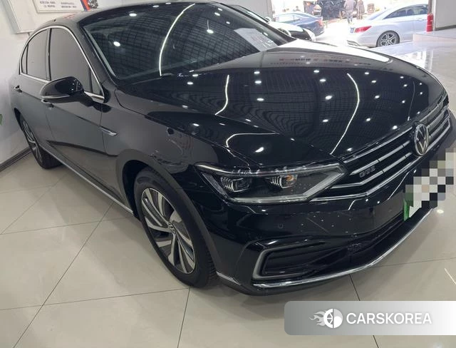 Volkswagen Magotan 2024 Черный из Китая, фото 6