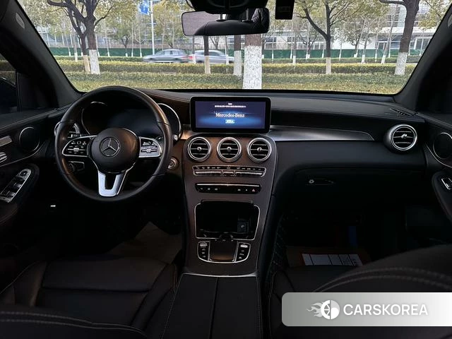 Mercedes-Benz GLC 2023 Белый из Китая, фото 6