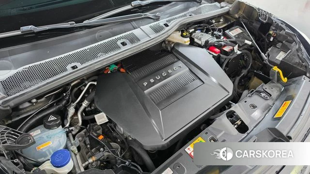 Peugeot e-2008 second generation id 5040526 из Кореи 25