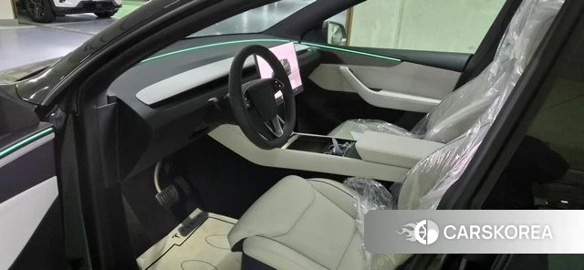 Tesla Model Y 2026 Серый из Кореи, фото 6