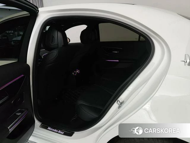 Mercedes-Benz C-class 2024 Белый из Китая, фото 6