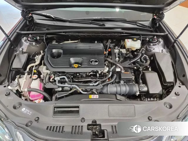 Lexus ES300h 7th generation id 5022866 из Кореи 11