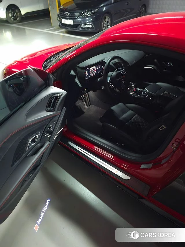 Audi R8 (4S) 2021 Красный из Кореи, фото 6