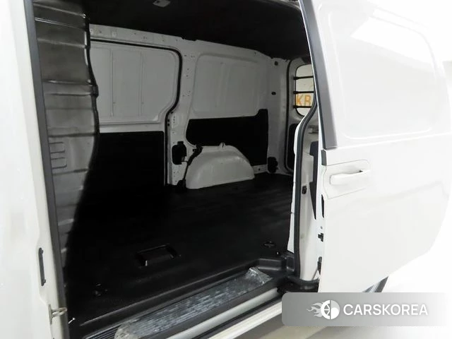 Hyundai Staria id 4758457 из Кореи 16