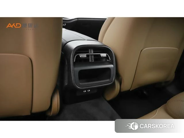 Mercedes-Benz E-Class 2024 Черный из Китая, фото 6