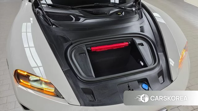 Porsche Taycan id 4757237 из Кореи 31