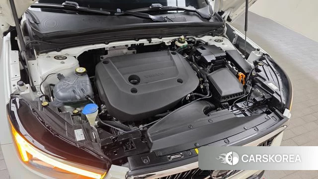 Volvo XC40 id 3818465 из Кореи 16