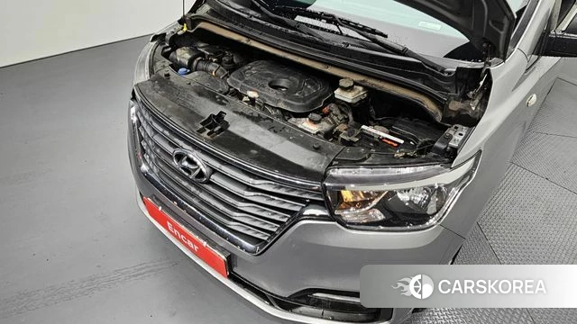 Hyundai The New Grand Starex id 4982678 из Кореи 16