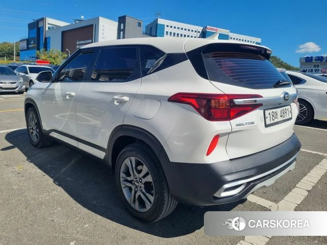 Kia Seltos id 4960014 из Кореи 16