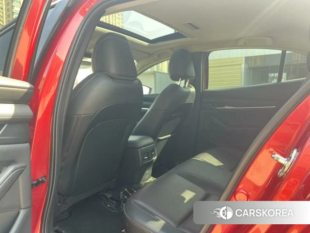 Mazda 3 2021 Красный из Китая, фото 6