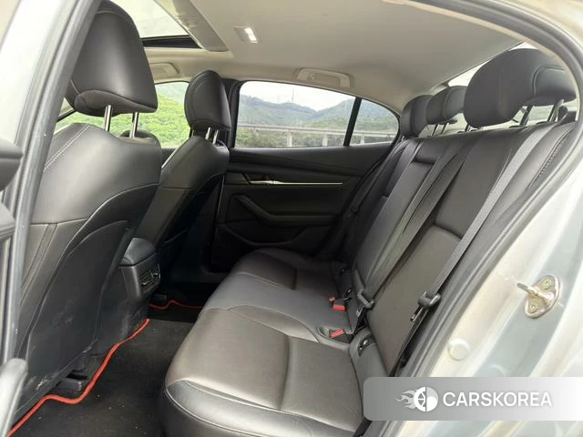 Mazda 3 2021 Серебристо-серый из Китая, фото 6