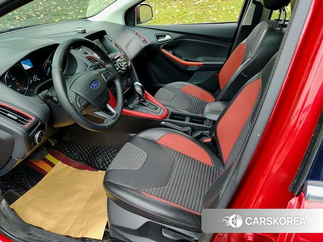 Ford Focus 2021 Красный из Китая, фото 6
