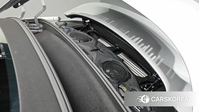 Porsche 911(992) id 4748788 из Кореи 29