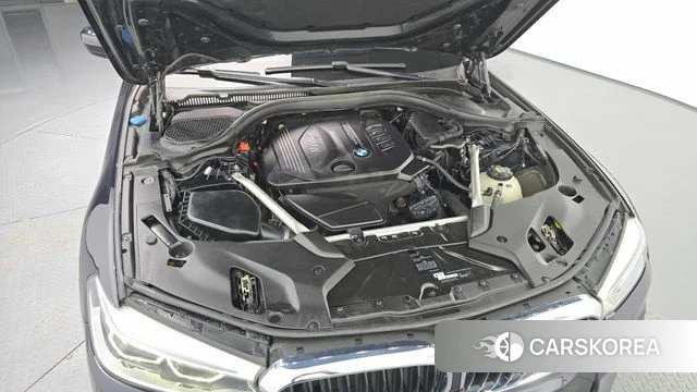 BMW 5 Series (G30) id 4967950 из Кореи 16