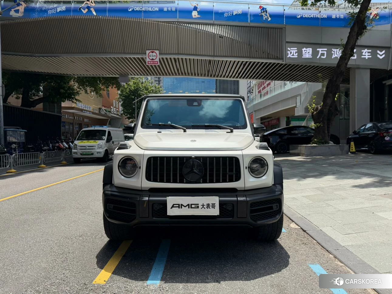 Mercedes-Benz AMG G-Class 2022 Белый из Китая, фото 6