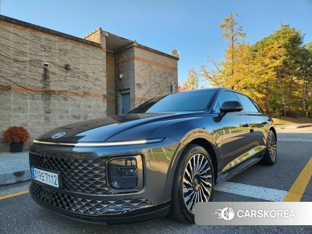 Hyundai Grandeur Hybrid (GN7) id 5021231 из Кореи 16