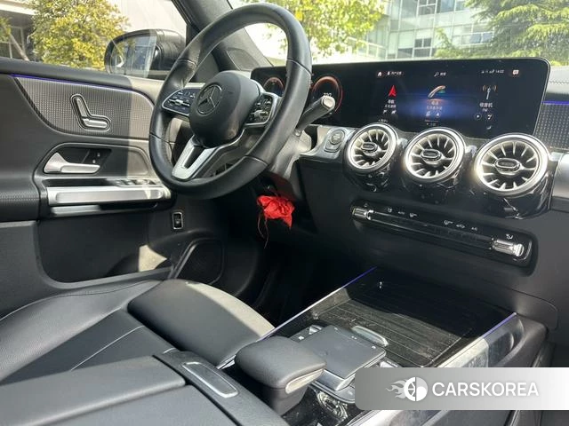 Mercedes-Benz GLB 2023 Темно-серый из Китая, фото 6