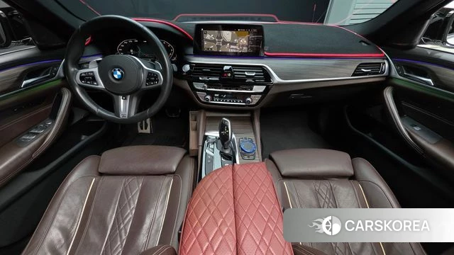BMW 5 Series (G30) id 5035153 из Кореи 29
