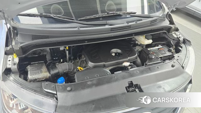 Hyundai The New Grand Starex id 5041060 из Кореи 16
