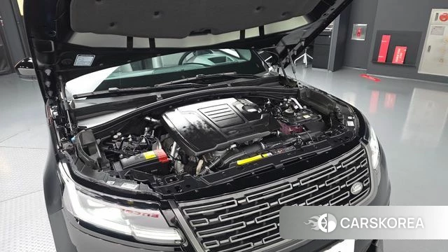 Land Rover Range Rover Velar id 4995283 из Кореи 16