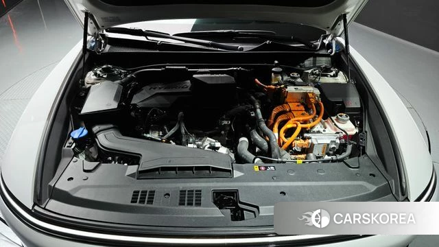 Hyundai Grandeur Hybrid (GN7) id 5045575 из Кореи 31