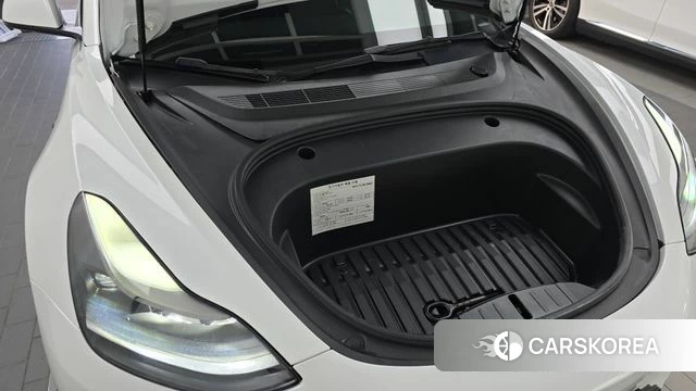 Tesla Model 3 id 4899148 из Кореи 16