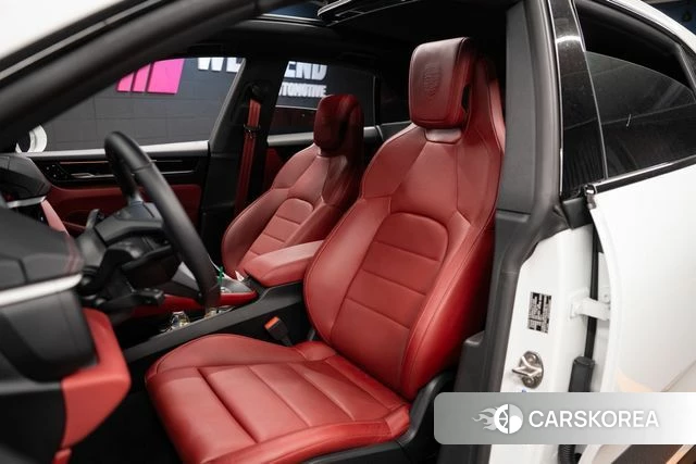 Porsche Makan EV id 4752718 из Кореи 7