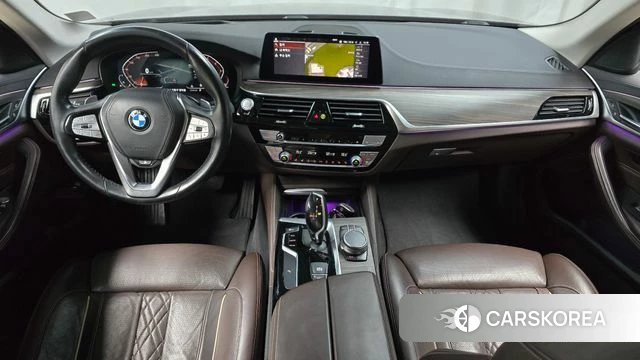 BMW 5 Series (G30) id 4952527 из Кореи 27