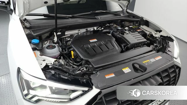 Audi Q3 (F3) id 4554475 из Кореи 29