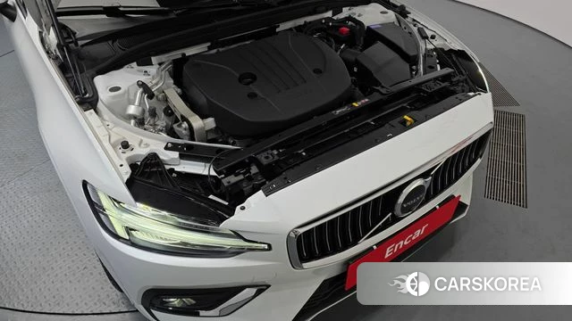 Volvo S60 3rd generation id 5016336 из Кореи 29
