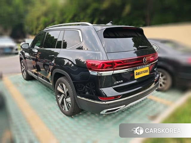 Volkswagen Teramont 2024 Черный из Китая, фото 6